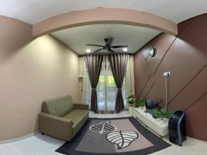 Naufa Homestay 2 3R3B Machang